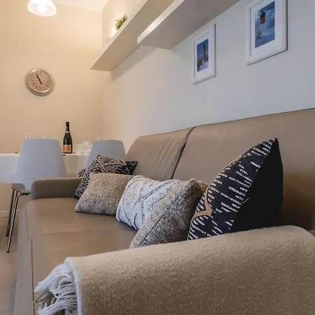 Apartament Casa Al Mare E Nel Centro Di Con Parcheggio Gratuito *